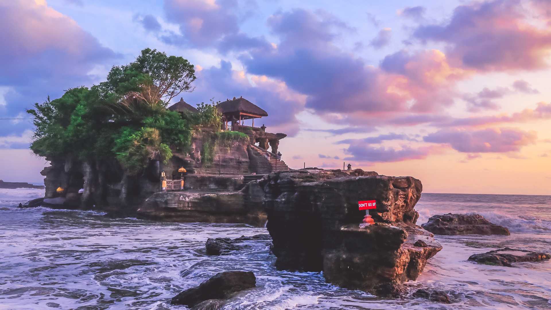 Tanah Lot